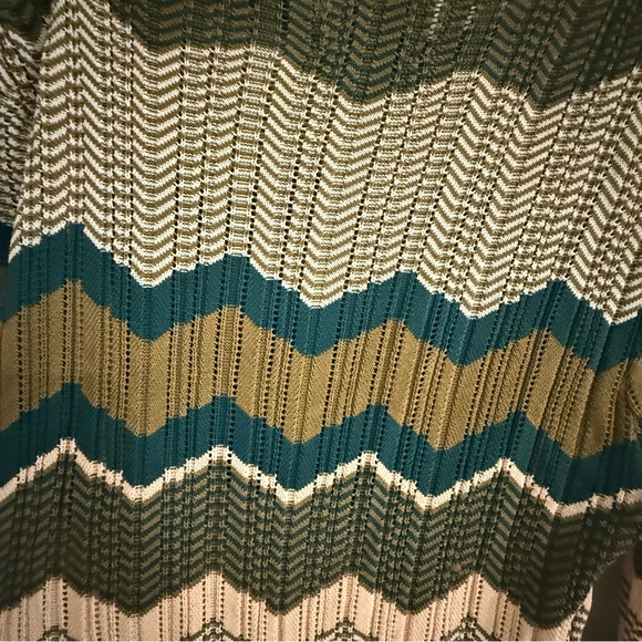 Ronny Kobo Boho Cheffie Chevron Patterned Long Sleeve Maxi Dress-Olive Green - Picture 10 of 11